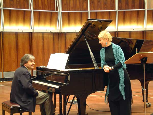 Michal Shamir Vag Papian
